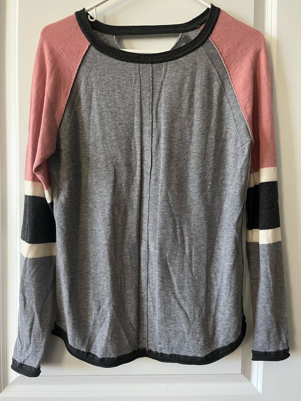 Title Nine lightweight Sweater